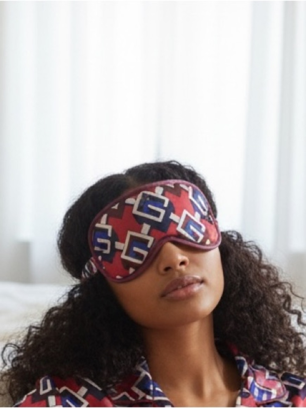 NWB Gucci Geometric G Print Silk Sleep Mask - Ruby Red & Blue
